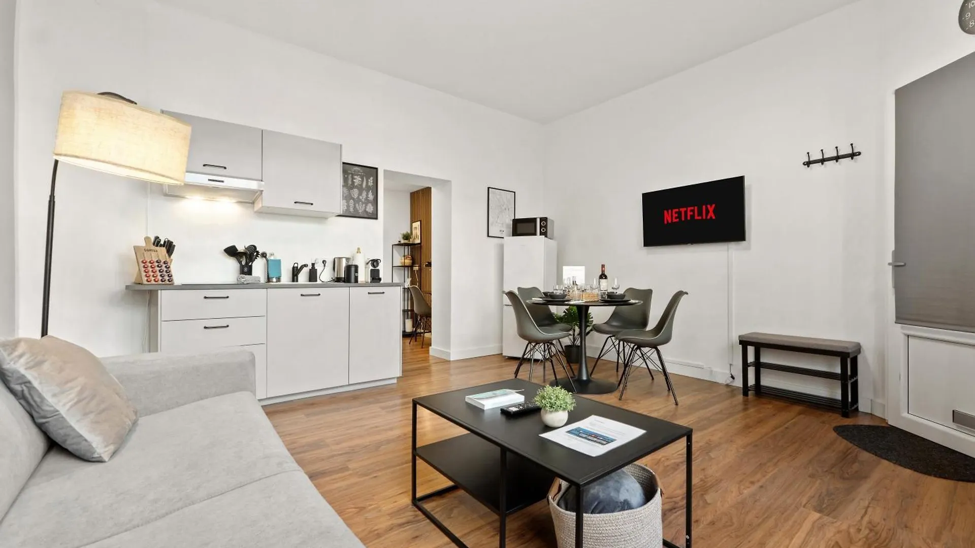 City-Apartment - Kurze Wege Zu Messe Und Lanxessarena Cologne 0*,  Germany